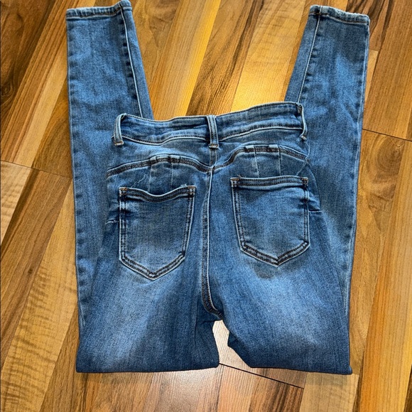 Jeans - Picture 3 of 3